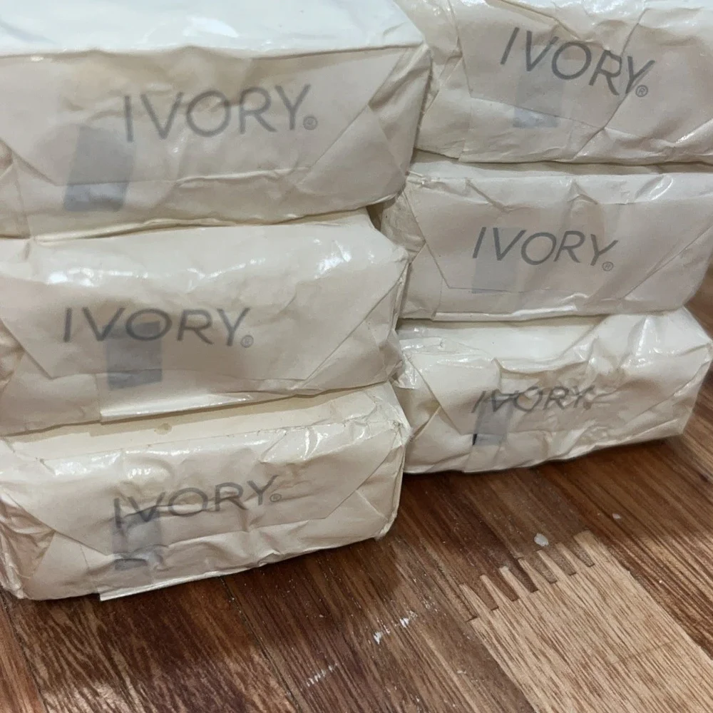 Vintage New Old StockLot 10 Ivory Soap Bars Personal Size 3.17 Oz Original Scent